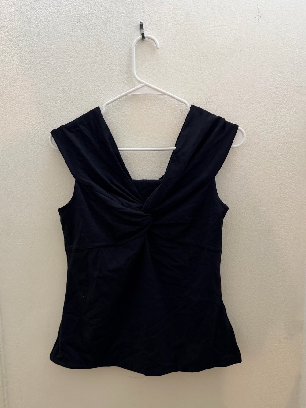 Aritzia Contour Top XL